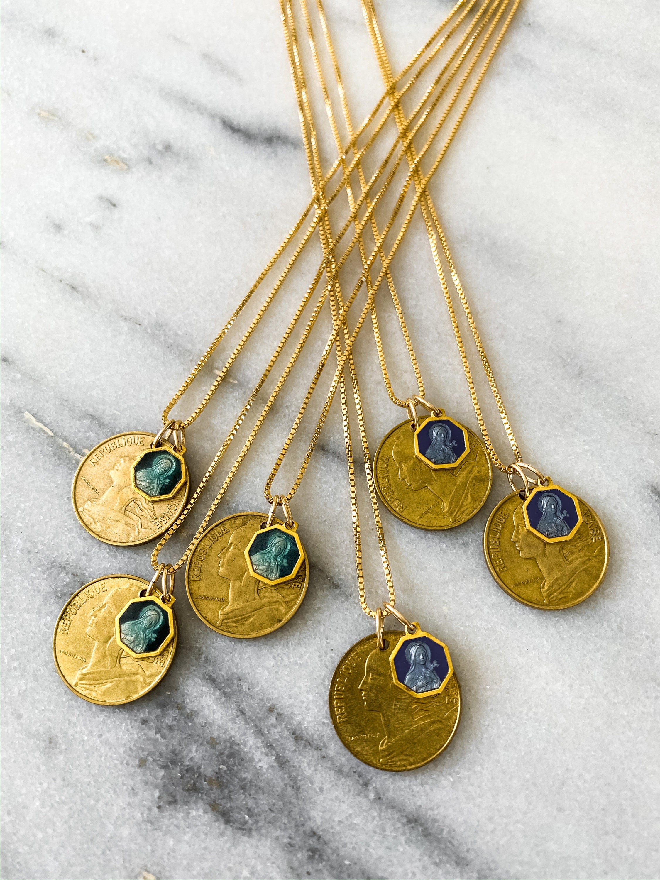 France 10 Centimes + St. Thérèse of Lisieux Enamel (Aqua or Dark Blue)